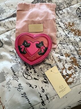 NWT! RADLEY LONDON Pink Heart-Shaped Coin Purse with Scottie Dogs